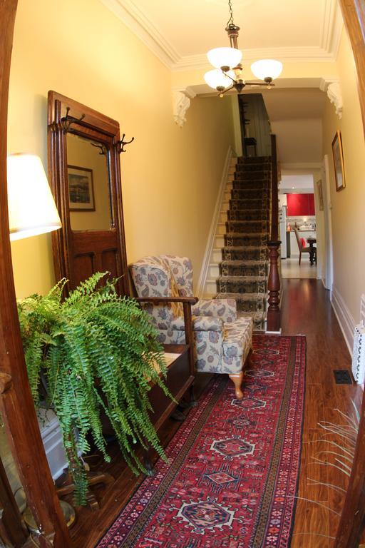 Toronto Garden Inn Екстер'єр фото