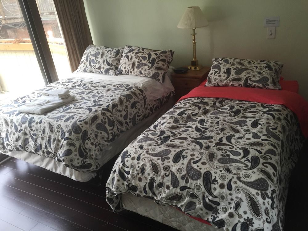 Toronto Garden Inn Екстер'єр фото
