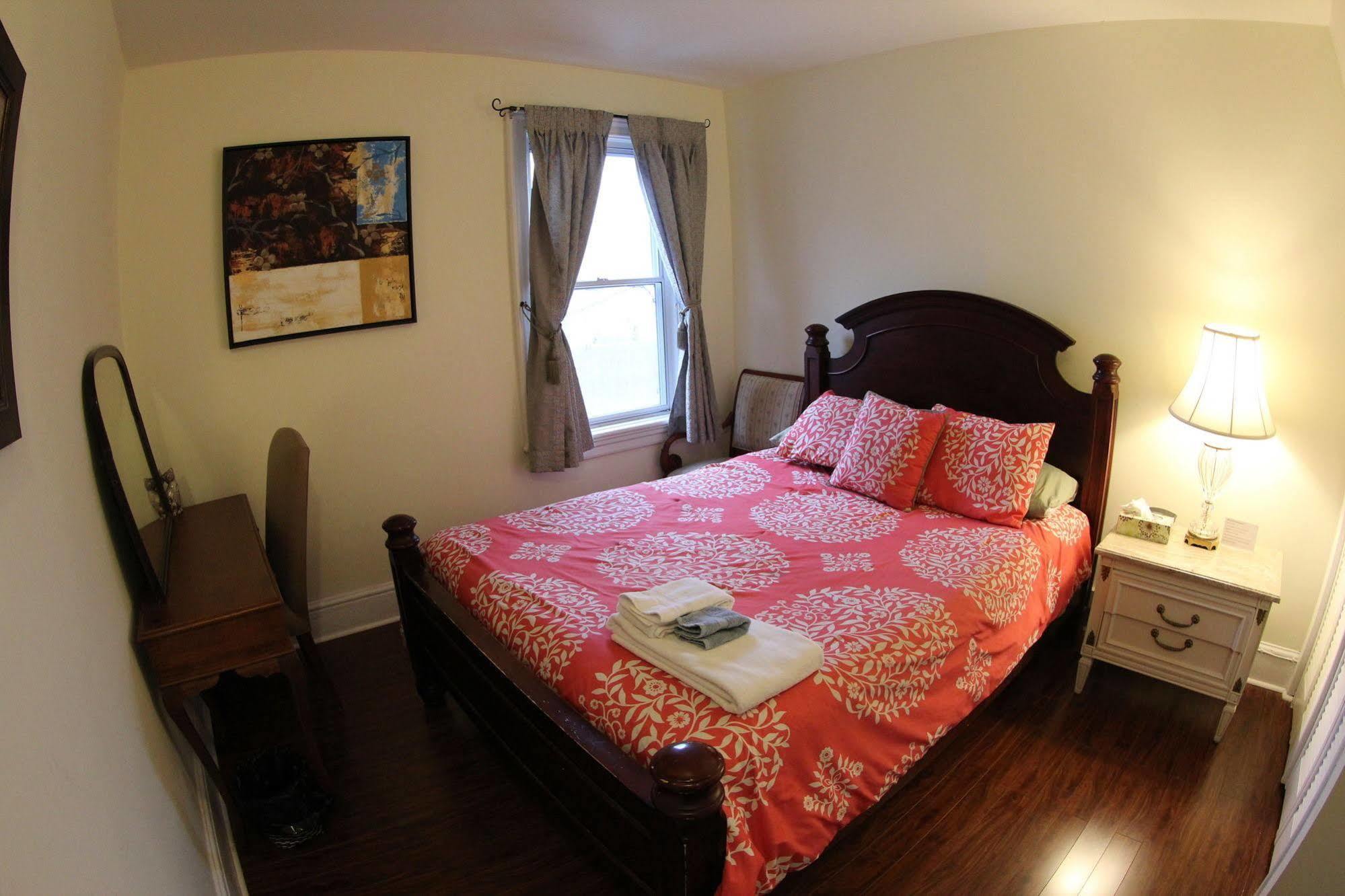 Toronto Garden Inn Екстер'єр фото