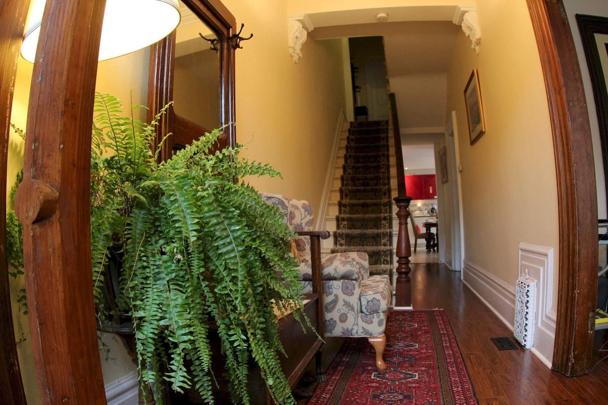 Toronto Garden Inn Екстер'єр фото